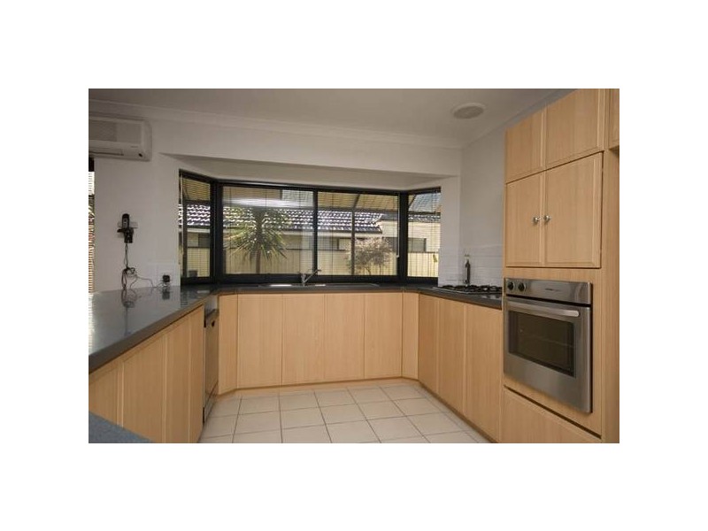 12 Caridean Way, Success WA 6164
