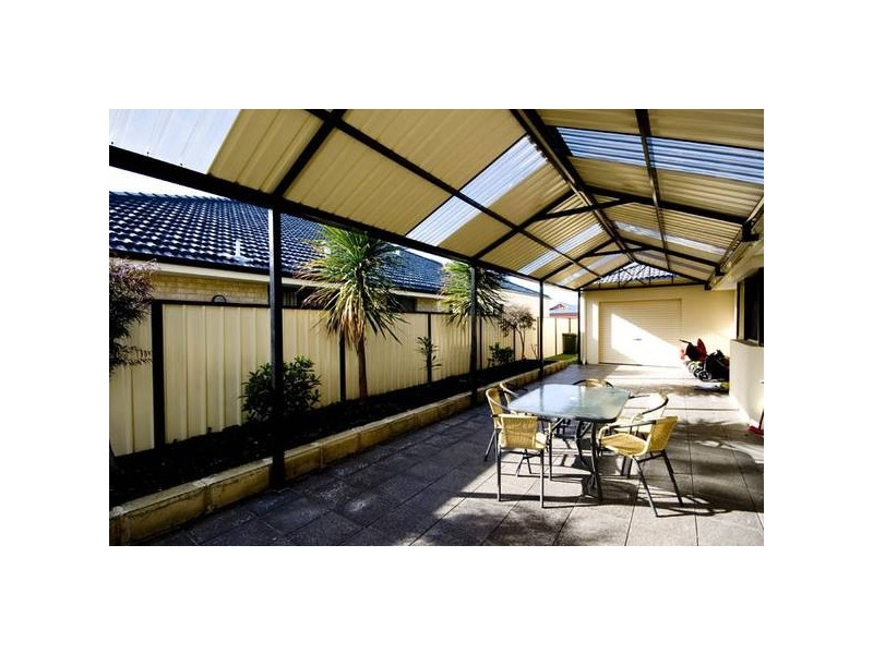 12 Caridean Way, Success WA 6164