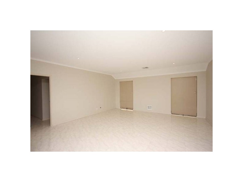 10 Abbott Brace, Baldivis WA 6171