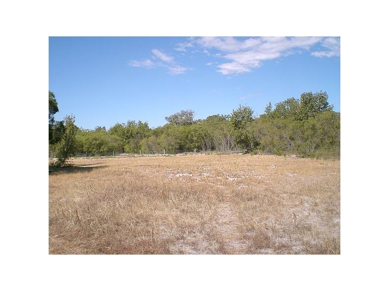 41 Leslie Road, Wandi WA 6167