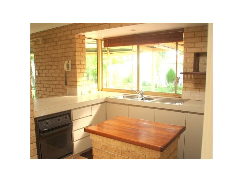 46 Bloodwood Circle, South Lake WA 6164