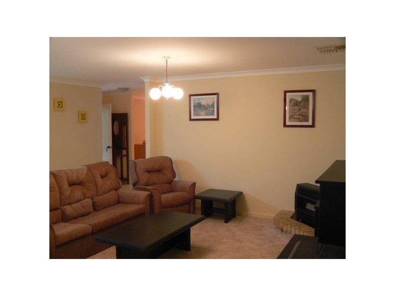 11 Angus Avenue, Spearwood WA 6163