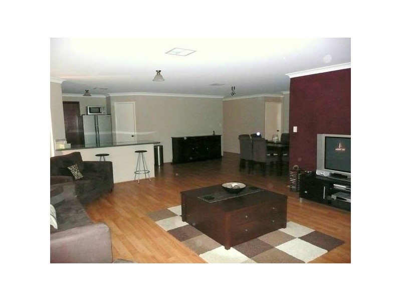 5 Boogalla Court, South Lake WA 6164