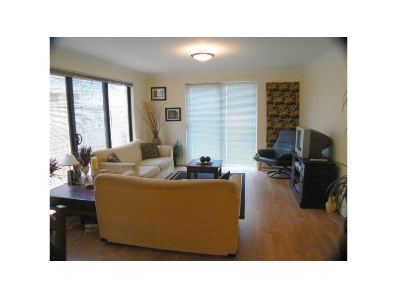 19 Aurora Drive, Atwell WA 6164