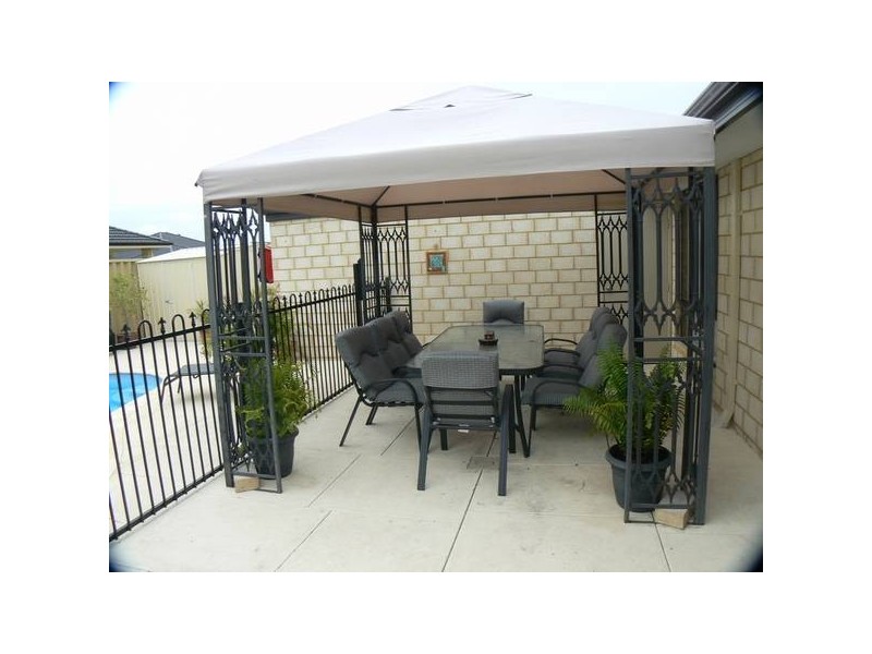 19 Aurora Drive, Atwell WA 6164