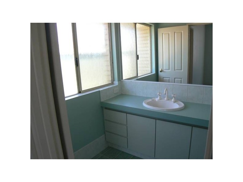 11 Lakeridge Drive, Jandakot WA 6164