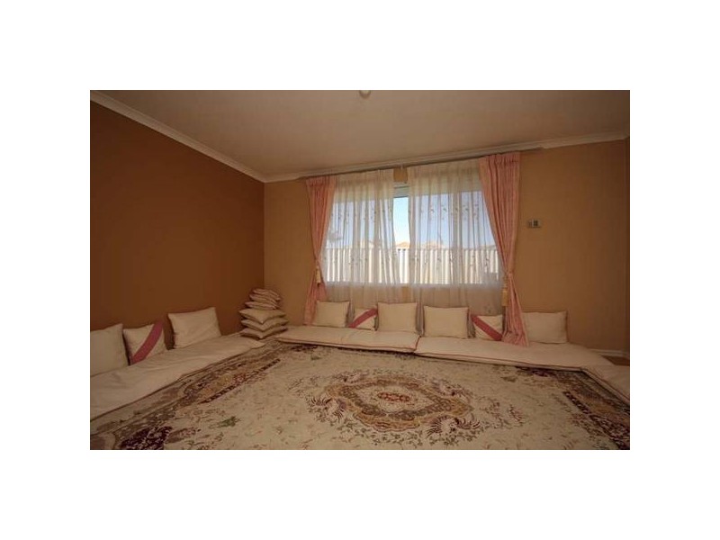 2 Tulipwood Place, South Lake WA 6164
