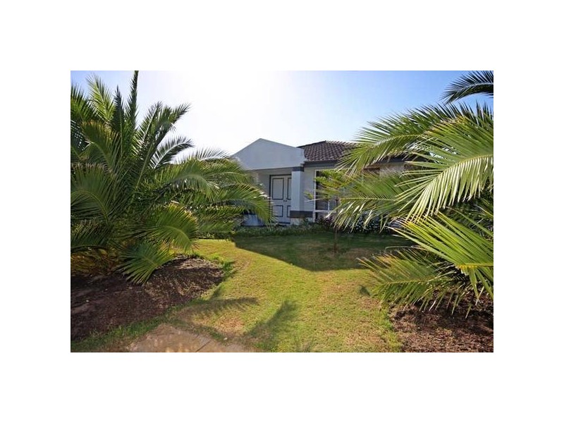 2 Tulipwood Place, South Lake WA 6164