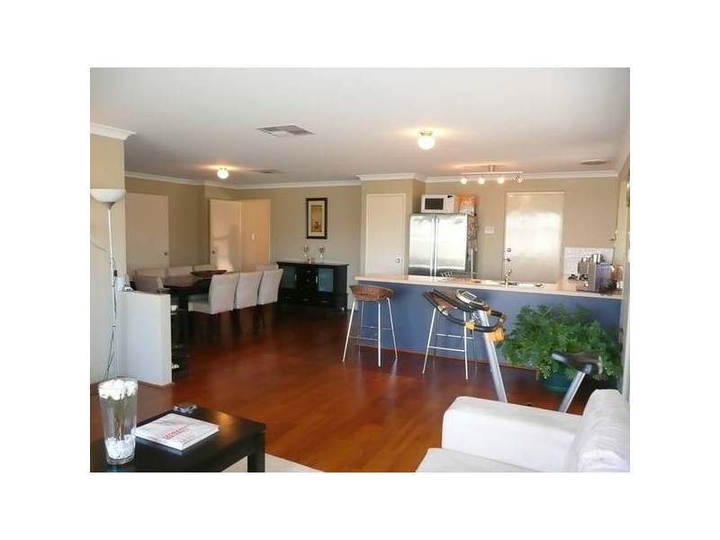 29 Koojarra Rise, South Lake WA 6164