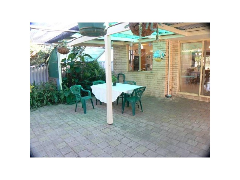 142 Elderberry Drive, South Lake WA 6164