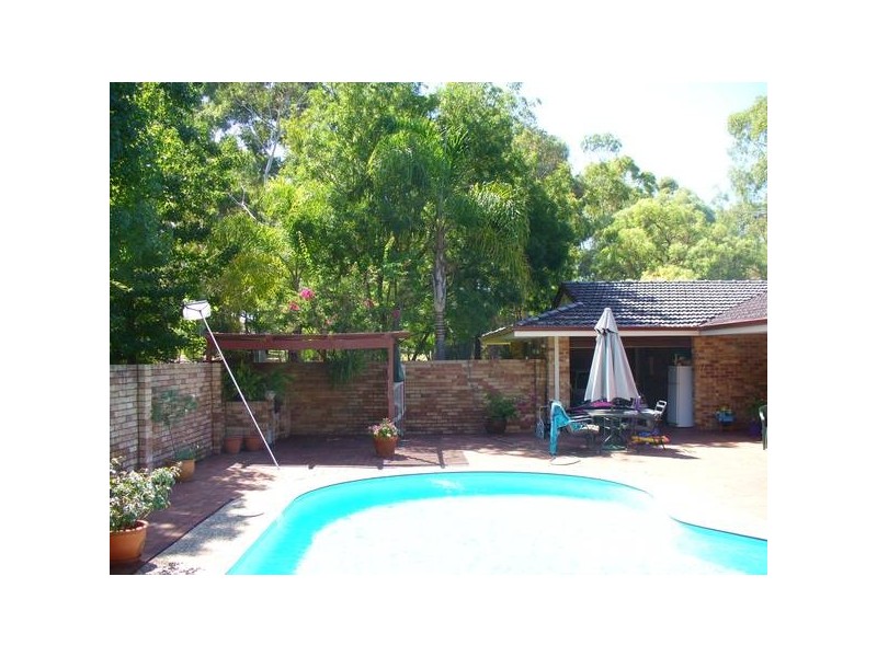 304 Hammond Road, Success WA 6164