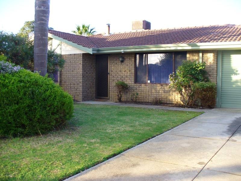 12 Eildon Court, South Lake WA 6164