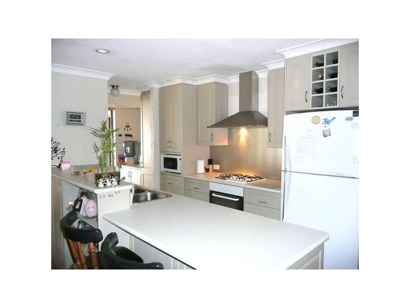 12 Nagambie Close, South Lake WA 6164