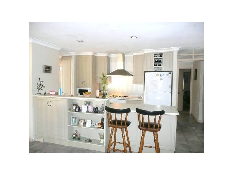 12 Nagambie Close, South Lake WA 6164