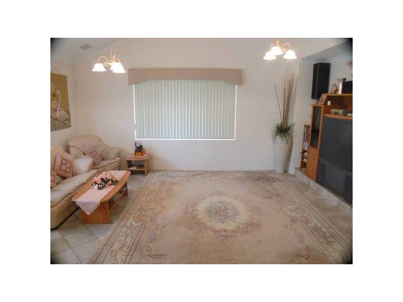 10 Coleridge Place, North Lake WA 6163