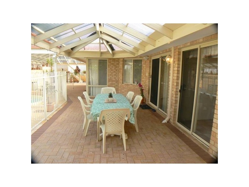 10 Coleridge Place, North Lake WA 6163