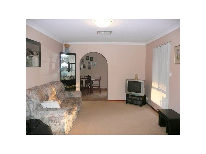 29 Bracken Way, Bibra Lake WA 6163
