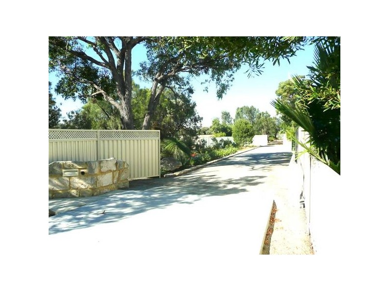 22 Foxall Place, South Lake WA 6164