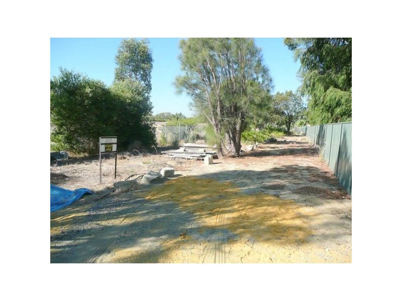 22 Foxall Place, South Lake WA 6164