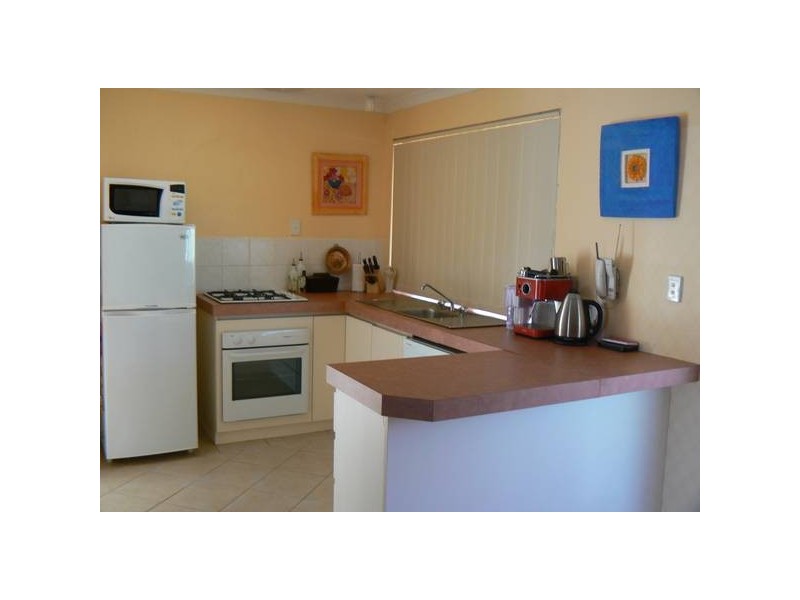 10 Ranunculus Court, Beeliar WA 6164