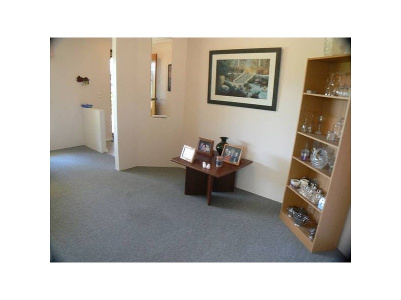 34 Williambury Drive, Yangebup WA 6164