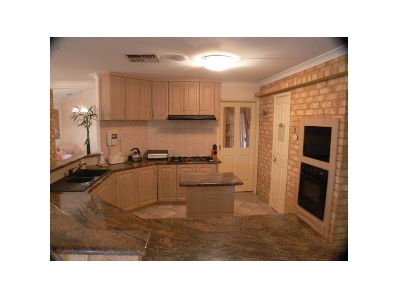 10 Coleridge Place, Winthrop WA 6150