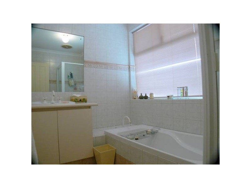 10 Coleridge Place, Winthrop WA 6150