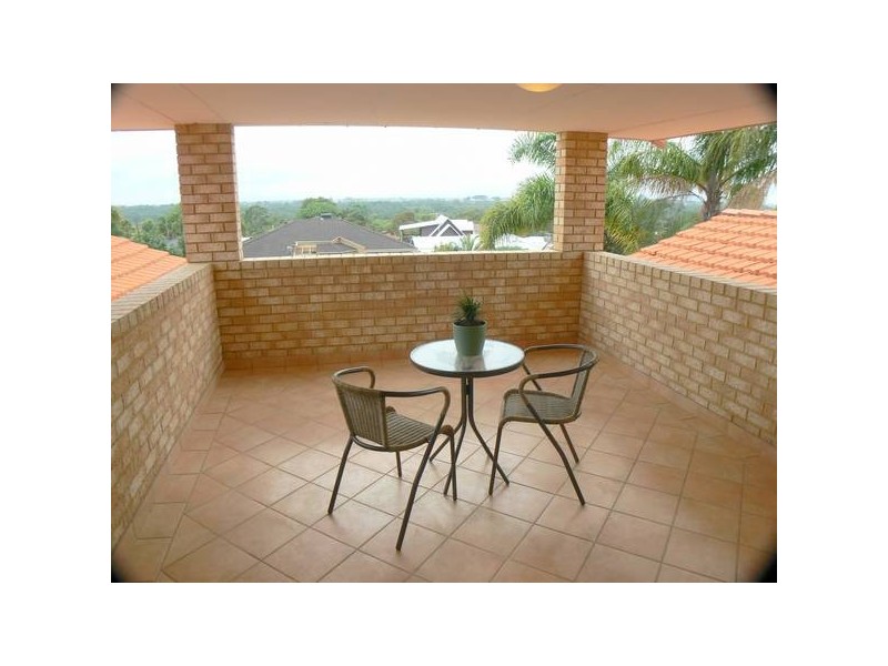 10 Coleridge Place, Winthrop WA 6150