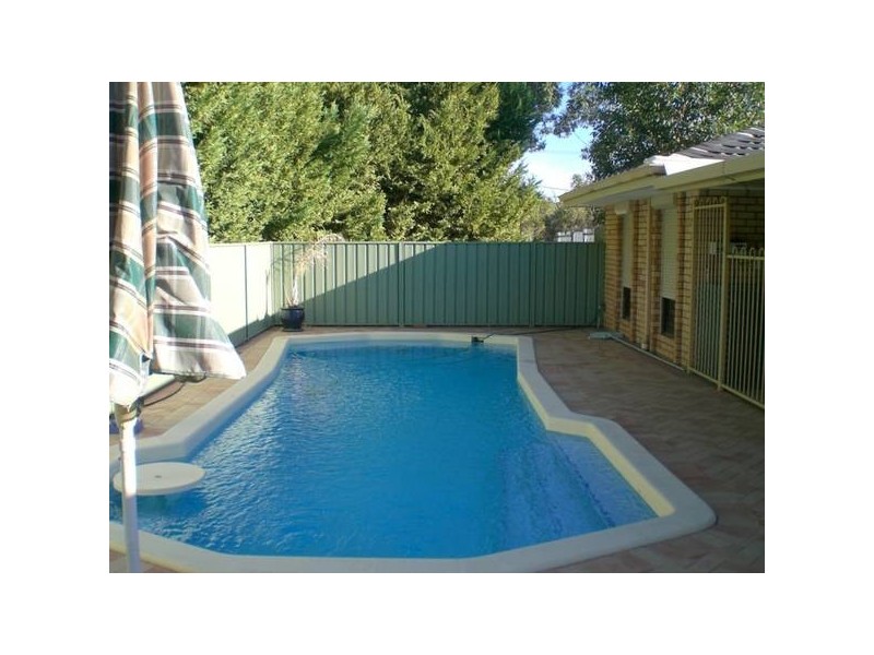 170 Leslie Road, Wandi WA 6167