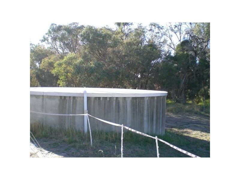 170 Leslie Road, Wandi WA 6167