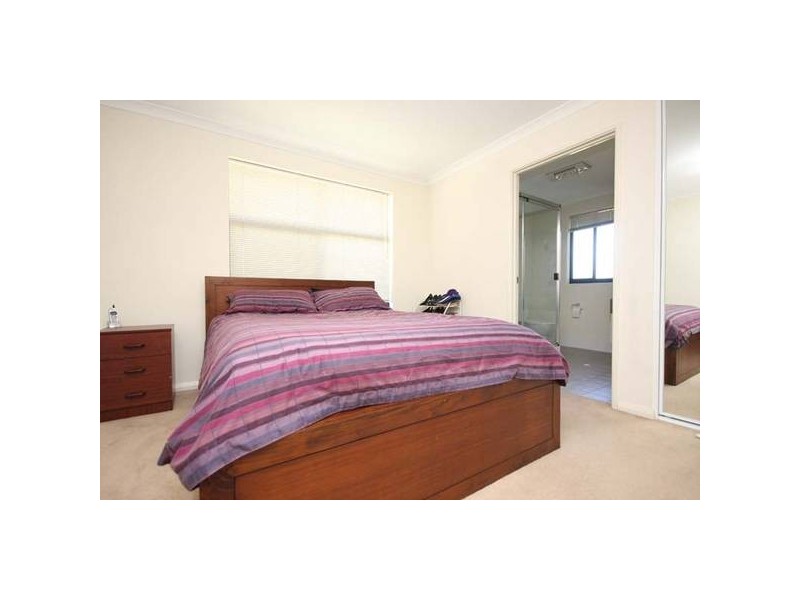2 Goulburn Approach, Hammond Park WA 6164
