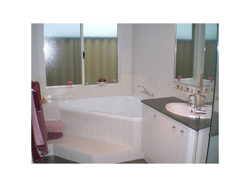 3 Yoorn Way, Bertram WA 6167