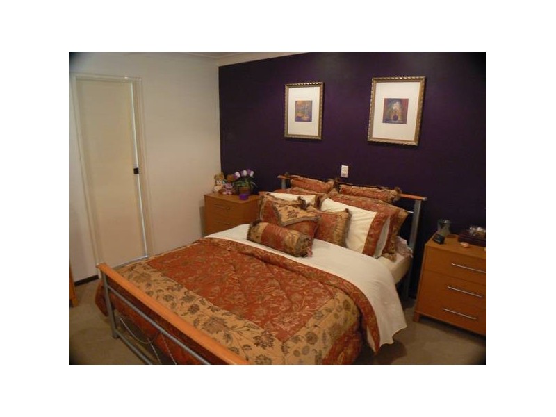 5 Bondini Way, Bibra Lake WA 6163