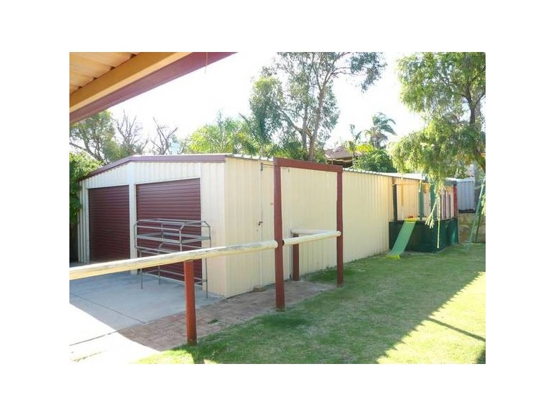 23 Moondarra Circle, South Lake WA 6164