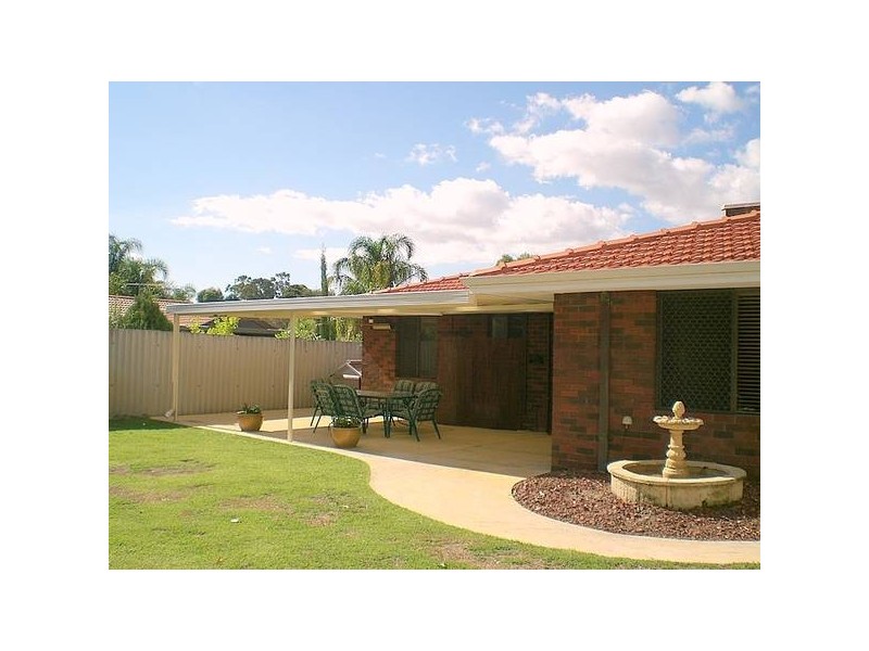 72 Parkway Road, Bibra Lake WA 6163