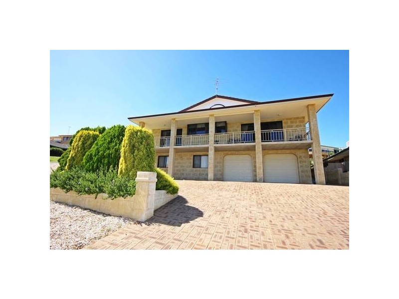 10 Howick Court, Coogee WA 6166