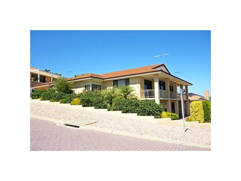 10 Howick Court, Coogee WA 6166