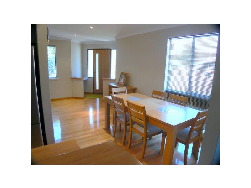 21 Bondini Way, Bibra Lake WA 6163