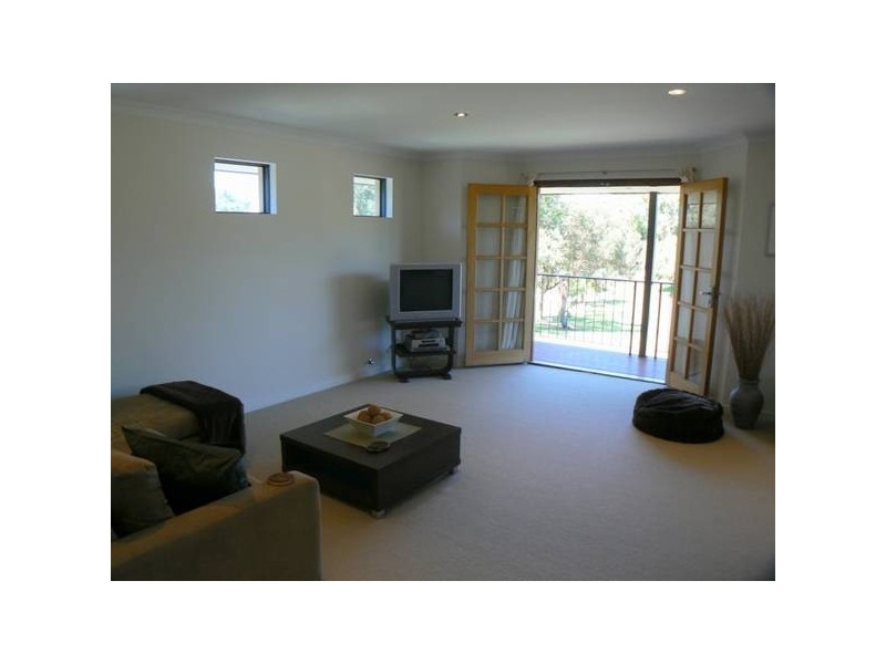 21 Bondini Way, Bibra Lake WA 6163