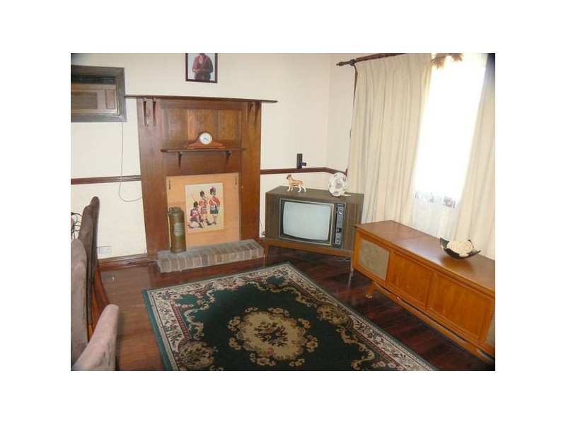 10 Visser Street, Coolbellup WA 6163