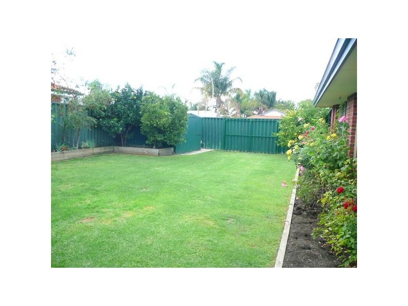9 Dreier Court, Atwell WA 6164