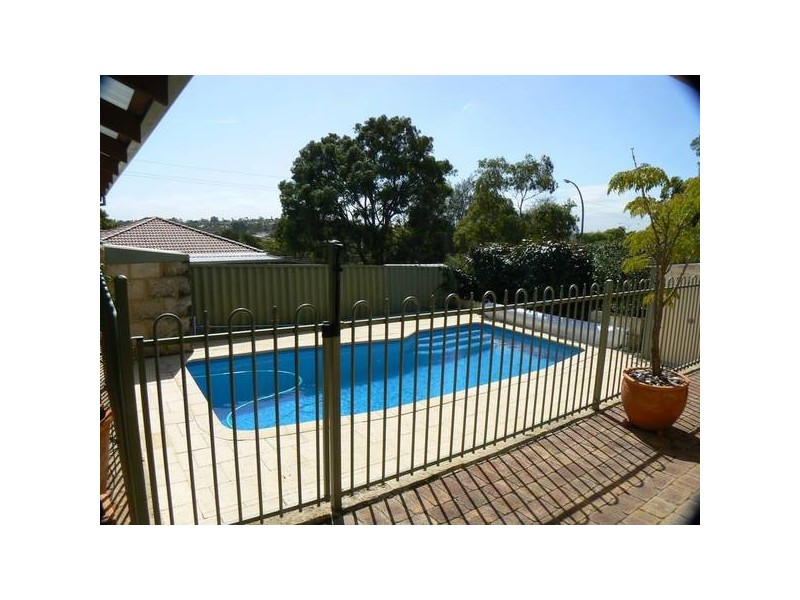 10 Boobook Lane, Beeliar WA 6164