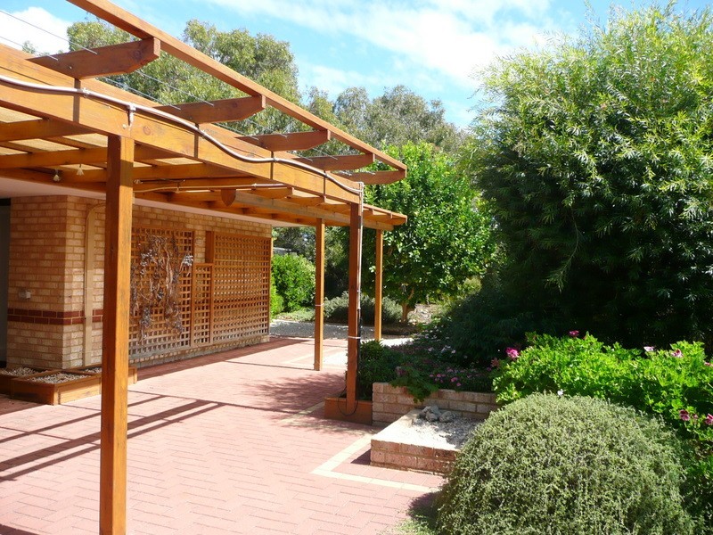 25 Sunland Avenue, Mandurah WA 6210