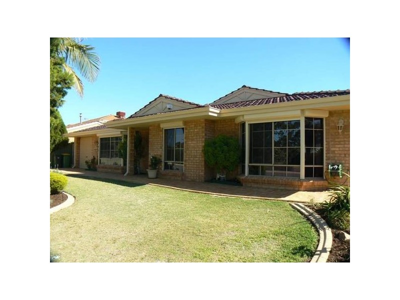 37 Ainslie Court, Kardinya WA 6163