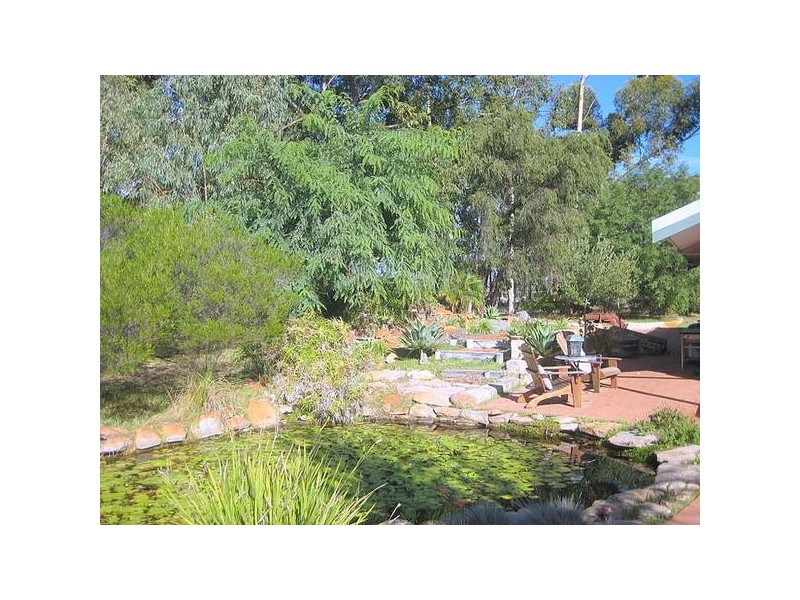 64 Satinover Way, Wandi WA 6167