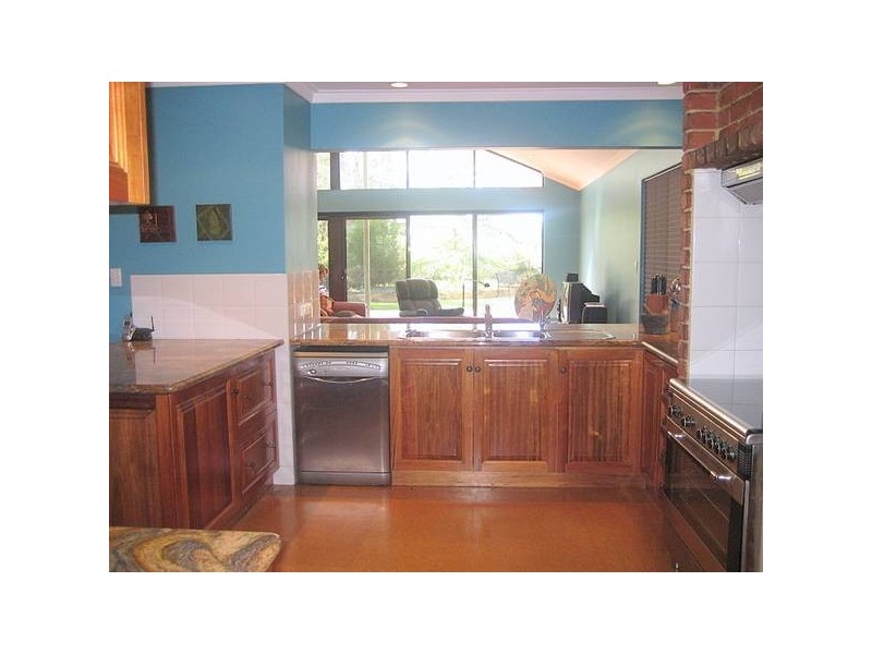 64 Satinover Way, Wandi WA 6167