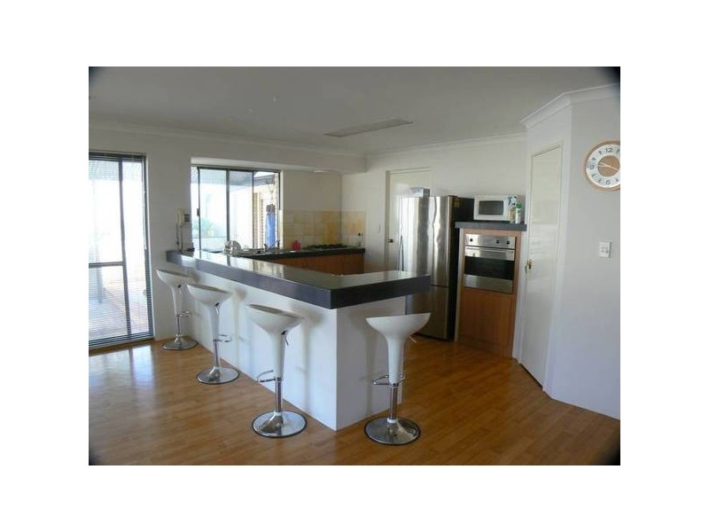 7 Callara Vista, Success WA 6164