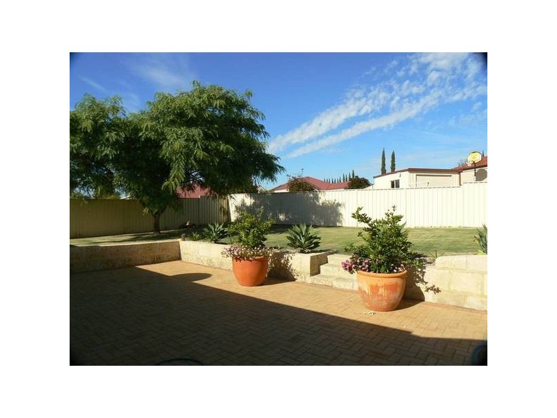 7 Callara Vista, Success WA 6164