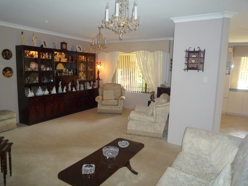 6 Palga Crescent, Beeliar WA 6164