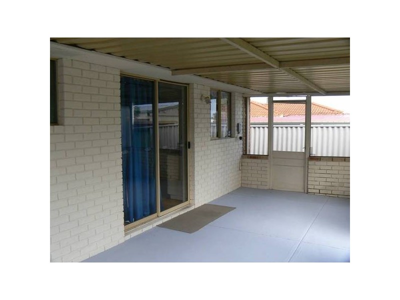 27 Magnolia Gardens, Yangebup WA 6164